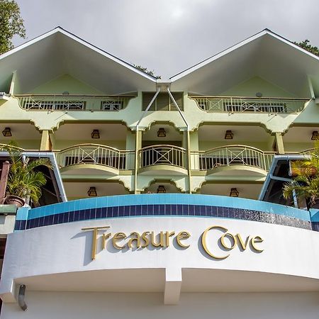 בל אומברה Treasure Cove Hotel & Restaurant מראה חיצוני תמונה